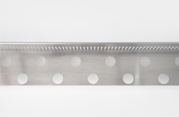 Kiesfangleiste L-Form Aluminium 80 mm hoch  2,00 m lang